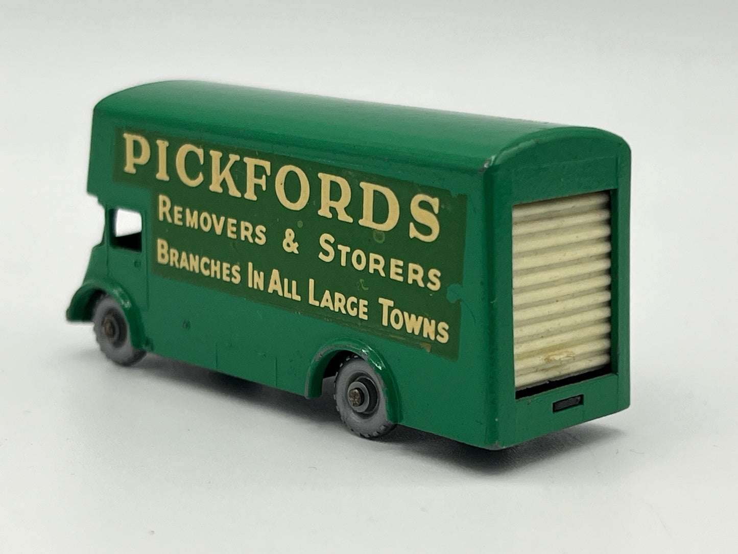 Matchbox Moko Lesney No46 Pickfords removal van.