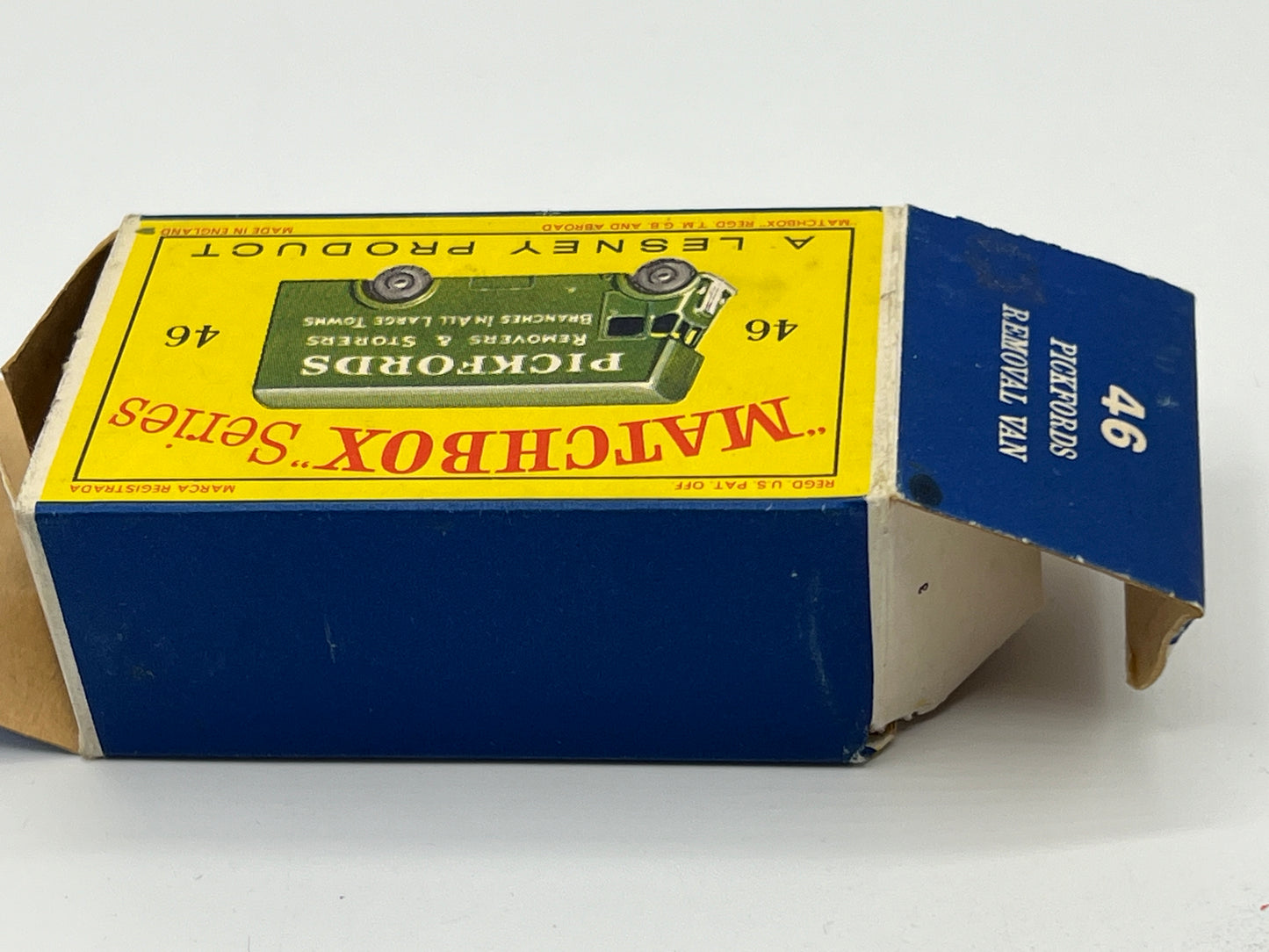 Matchbox Moko Lesney No46 Pickfords removal van.