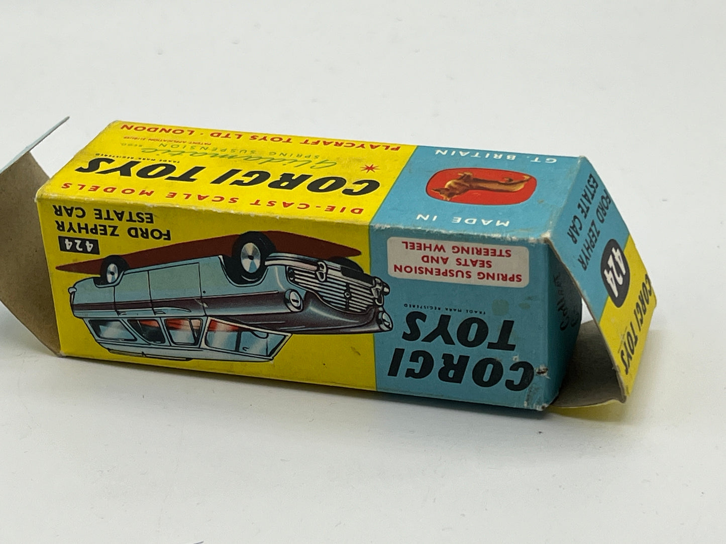 Corgi 424Ford Zephyr Estate,VGC in Good Original Box