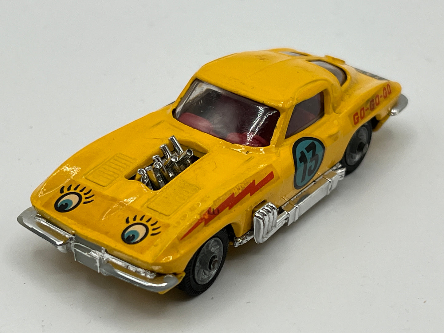 Corgi 337 Customized Chevrolet Corvette Stingray.