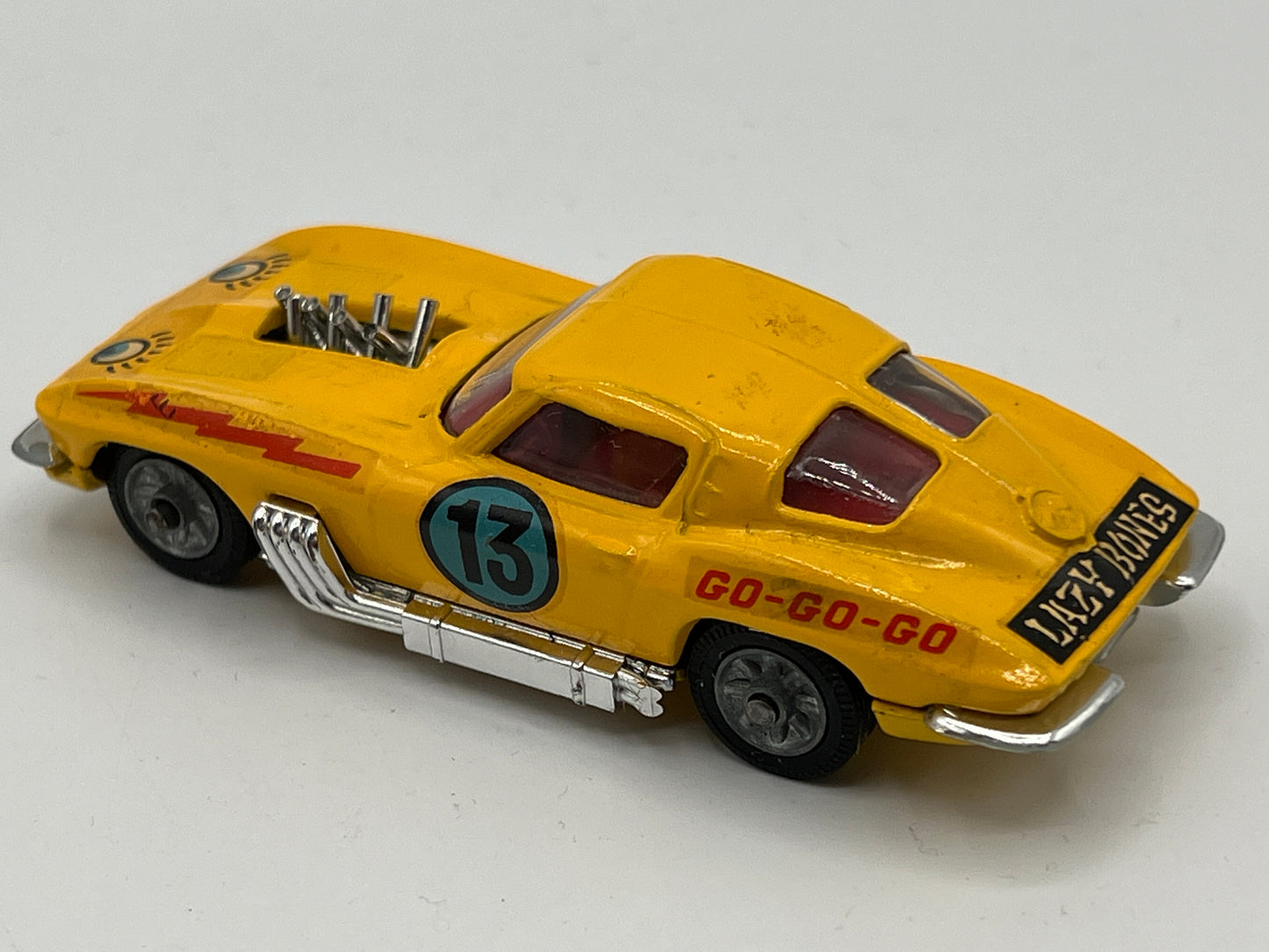 Corgi 337 Customized Chevrolet Corvette Stingray.