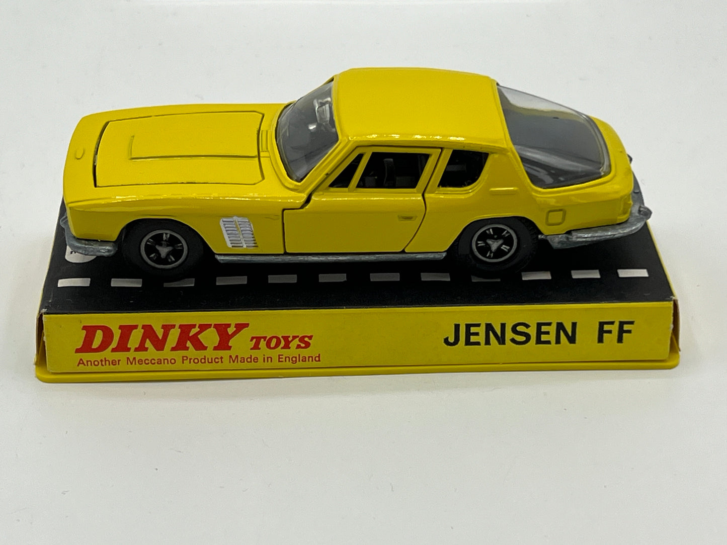 DINKY TOYS MODEL No.188 JENSON FF SALOON CAR "PERSPEX BOX