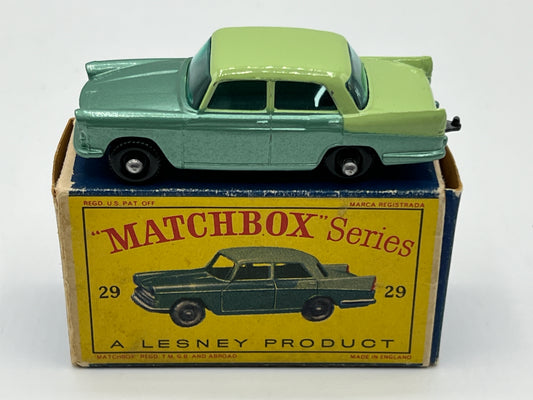 Matchbox Lesney No. 29b Austin A55 Cambridge D2 Type Box.