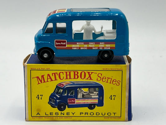 MATCHBOX LESNEY No47 COMMER ICE CREAM VAN IN ORIGINAL BOX. EXCELLENT.